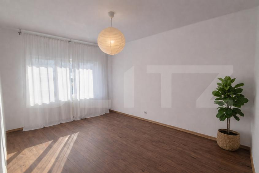 Apartament de 3 camere, 61 mp, zonă centrală
