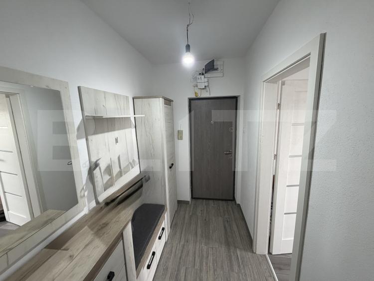 Apartament 3 camere decomandat, renovat modern, 49 mp, Centru