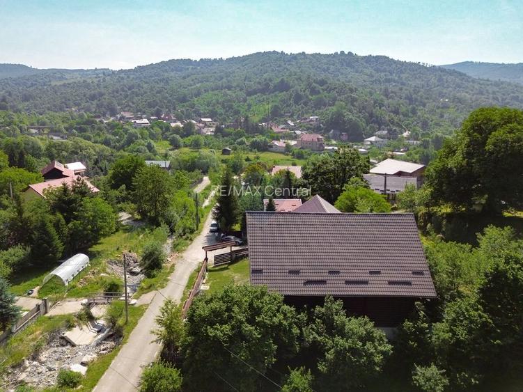 Cabană turistică, 12 camere cu restaurant, bucătărie + sală evenimente - 2
