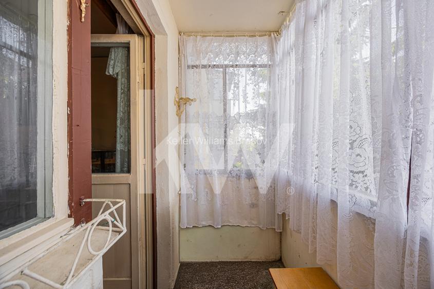 Vânzare apartament cu 2 camere, semidecomandat, strada Avram Iancu - 14