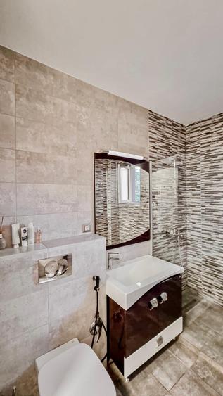 Vanzare apartament 3 camere, et. 2, 112 mp, Str. Tecuci