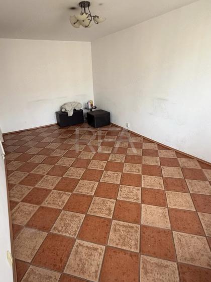 2 camere, et 7/8, 51mp, bloc 1986- Lujerului