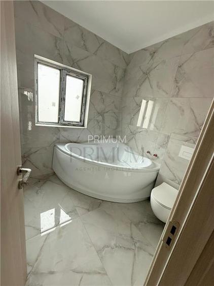 Duplex cu 5 camere - zona centrala - la cheie