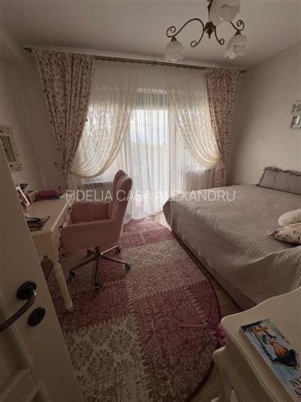 Vila  de vanzare  Bucium,369mp utili,1500mp teren,curte amenajata - 34