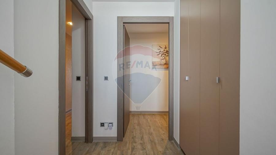 CONFORT, LUMINA SI PRIVELISTI DE POVESTE | APARTAMENT POIANA BRASOV