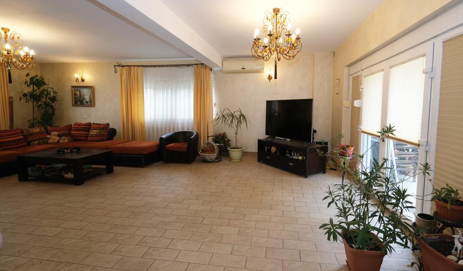 Vanzare vila noua, mobilata P+1+Pod Cornetu si 500 mp teren cu toate utilitatile