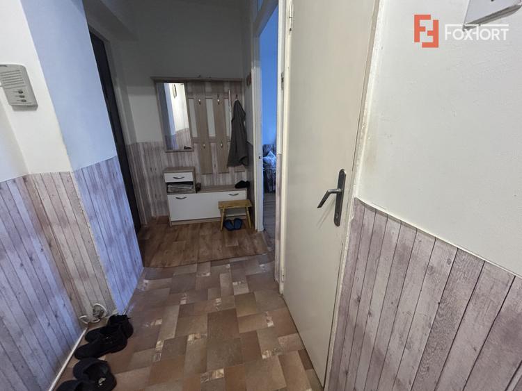 Apartament cu 3 camere de vanzare - Girocului
