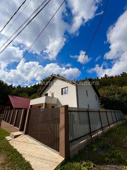 Vila de Vânzare în Cheia, Prahova - Relaxare și Confort într-un Cadru Natural de - 49