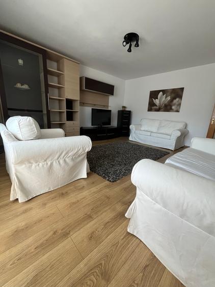 Apartament 2 camere de închiriat B-dul Decebal
