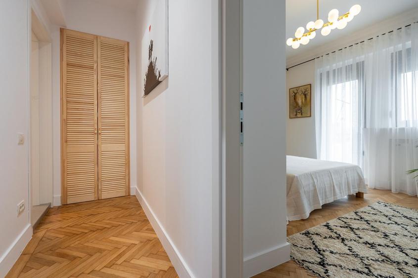 Parcul Cismigiu / Stirbei Voda / Apartament Premium Renovat / CT Proprie / 100mp