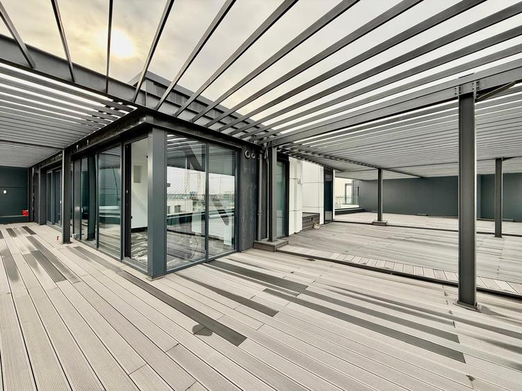 Penthouse tip duplex de vanzare 5 camere zona Titulescu - Banu Manta, Bucuresti