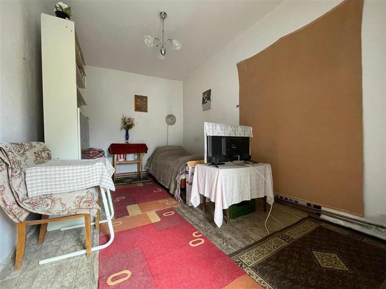 CASA CU 4 CAMERE | 1439MP TEREN | ZONA SPITALUL TBC | ORADEA