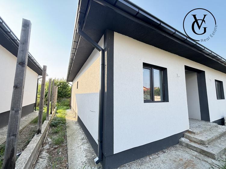 Casa la sol, 4 camere - 269 mp - Navodari