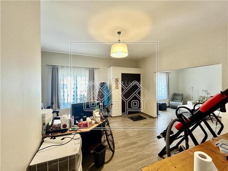 Casa individuala in Sibiu, 373mp teren, 8 camere, pretabila investitie - 34