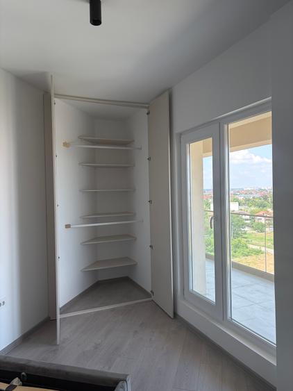 Ultimele apartamente cu 3 camere,2 bai,,mutare imediata,TVA inclus in pret!