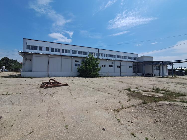 Fabrica de lapte (LACTAG) situata in Costesti, Jud. Arges
