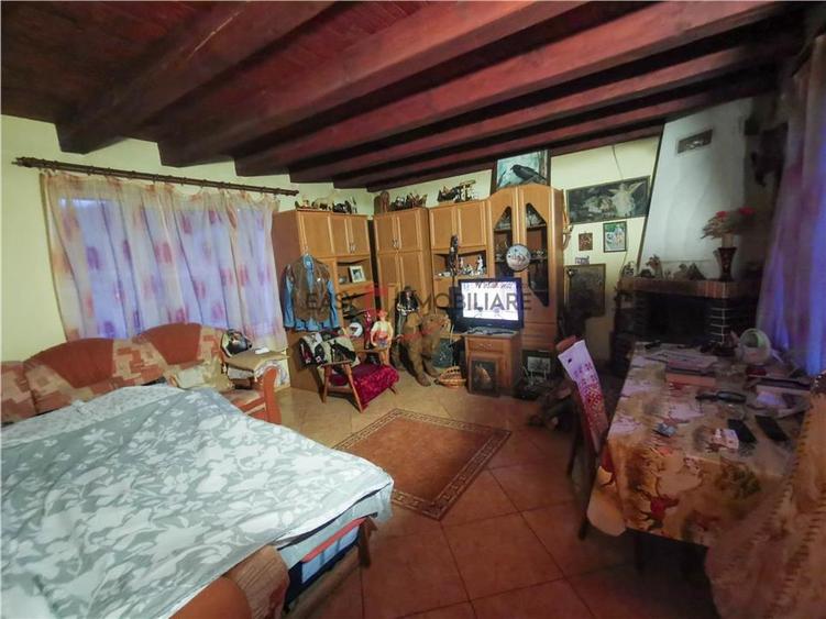 Casa 3 camere,2 bai,7 km de centrul orasului,Bardesti,Targu Mures