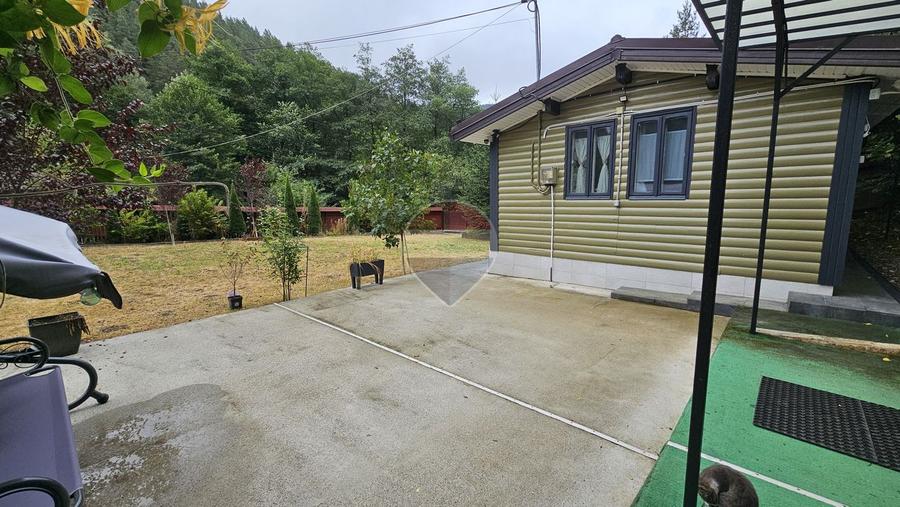 Căsuță de vacanță de vânzare – comuna Alexandru cel Bun, Neamț