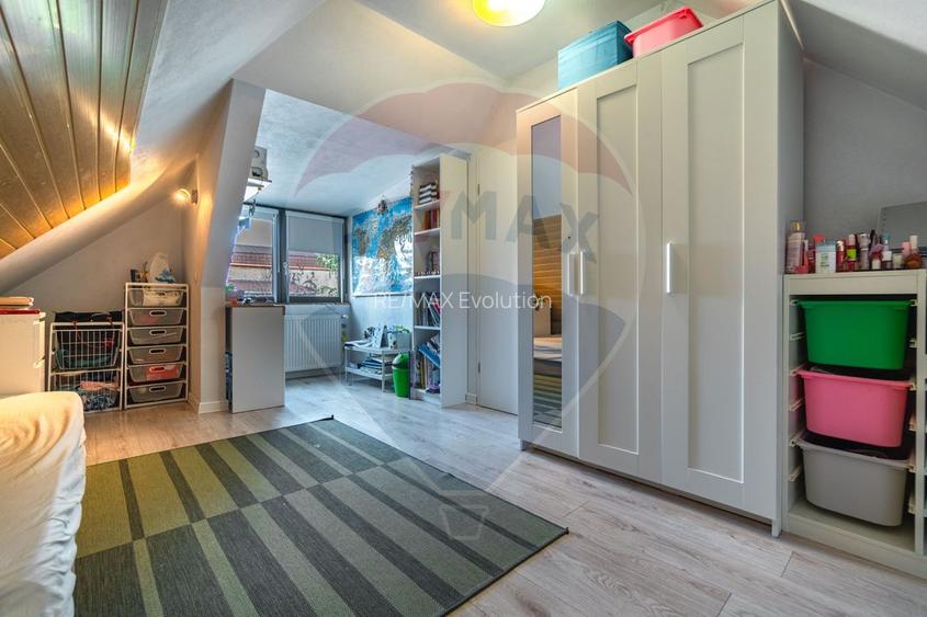 CASA 4 CAMERE SINGURA IN CURTE RENOVATA| BECI |STR. MIRASLAU GRIVITEI - 42