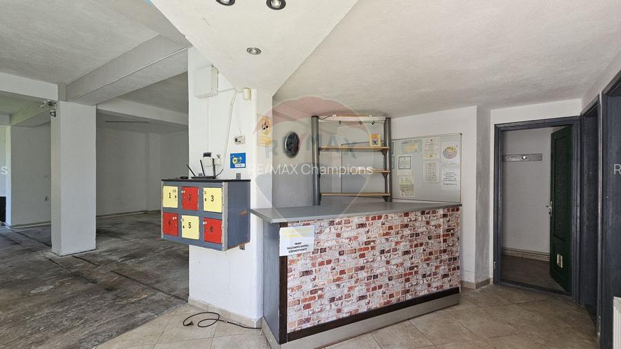 Proprietate unică | Teren 1.157 mp |Multiple clădiri | Centru Zărnești - 15