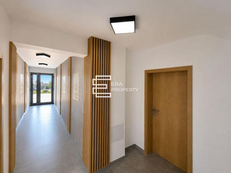 Apartament 2 camere + gradina 50 mp, la cheie , Cristian