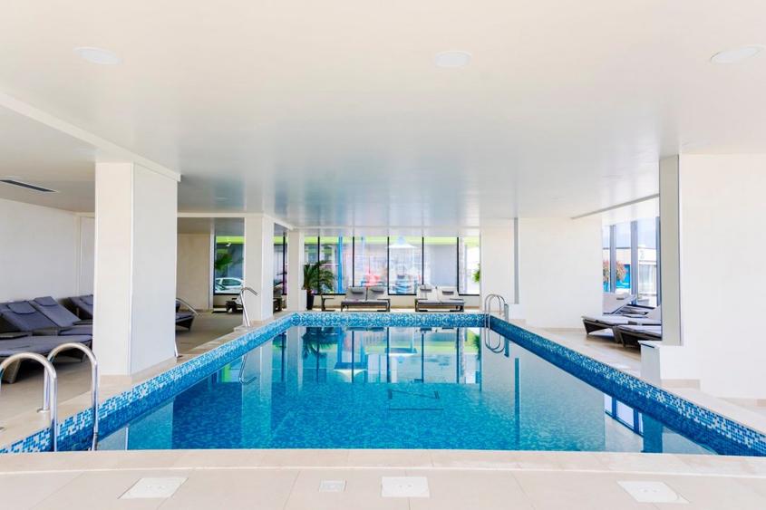 Ap 2 camere de Inchiriat Mamaia Nord - Alezzi Beach Resort, Piscina interioara