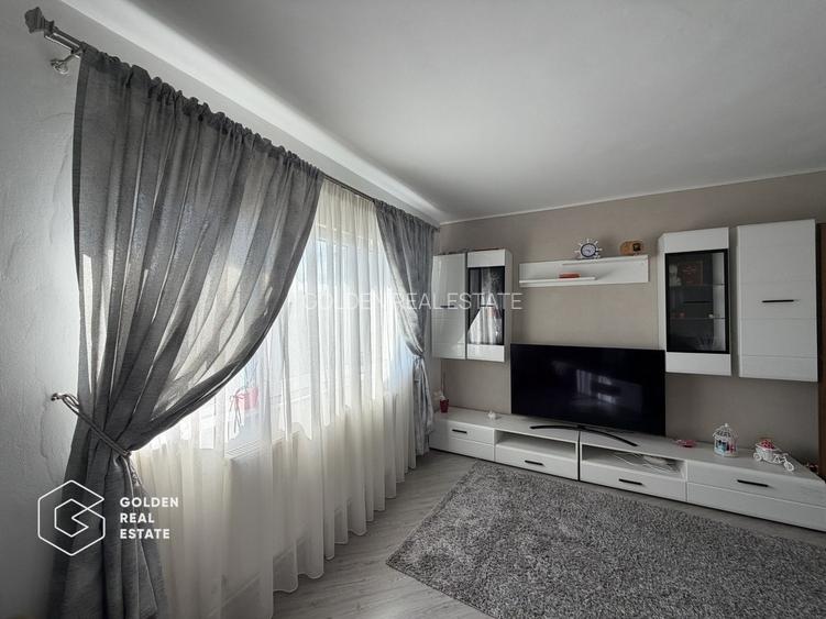 Apartament 2 camere decomandat, Micalaca, zona 300 - 4