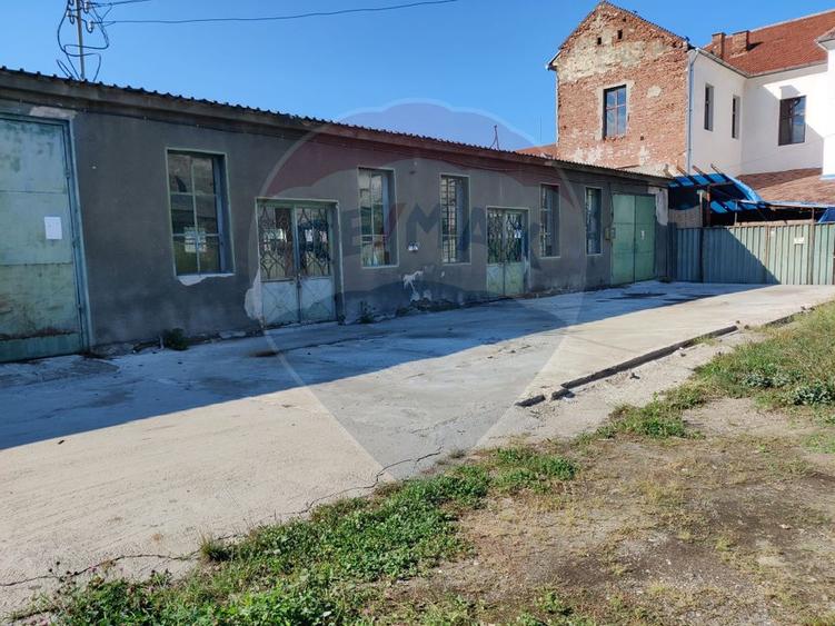 Spațiu industrial de vanzare in Ilia, jud Hunedoara, la 3 km de A1