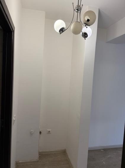 VANZARE AP 2 CAM PARTER IN VILA