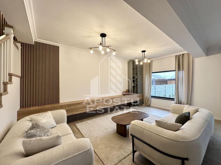 Jumatate de duplex cu 4 camere de vanzare, Dumbravita Timis