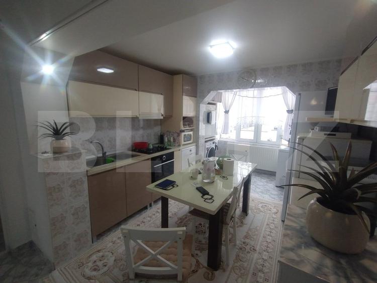 Apartament 2 camere,48mp,decomandat,etaj 3,zona centrala Nasaud