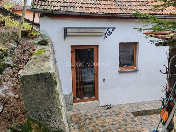 Casa 4 camere libera la vanzare zona Schei - 17