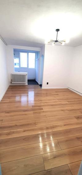 Garsoniera 31mp strada T.Vladimirescu finisata mobilata 44.000eur neg
