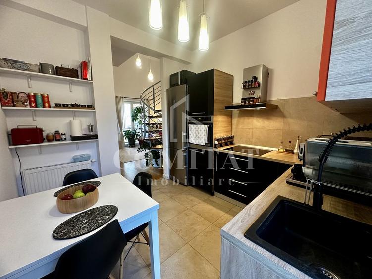 Penthouse cu scara interioară | Parcare și Boxă | Valea Chintaului