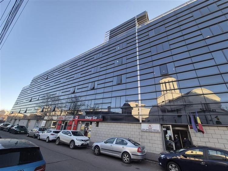 Spatiu comercial langa Metrou Muncii/Registrul Comertului