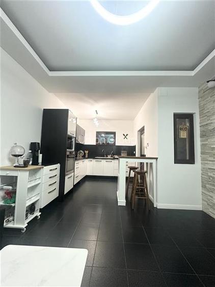 Casa P+1+M in Valu lui Traian - Spatiu si Confort Pentru Familia Ta - 25