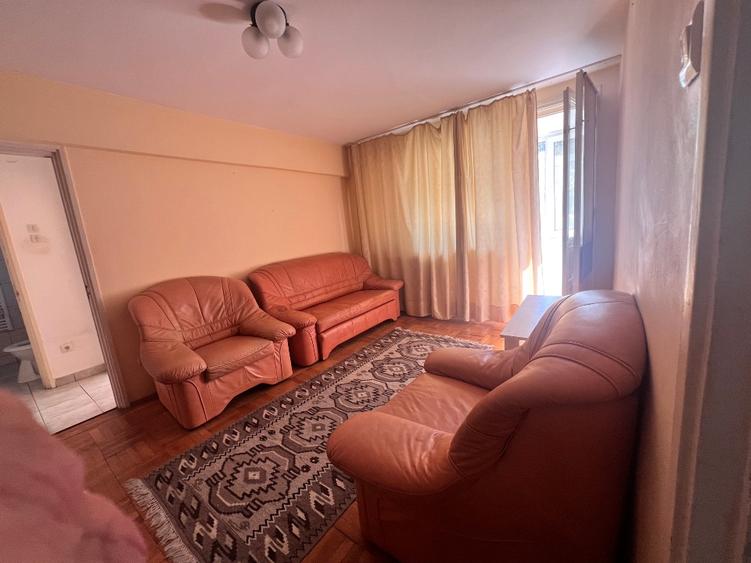 Apartament 2 camere de închiriat – Piața Muncii