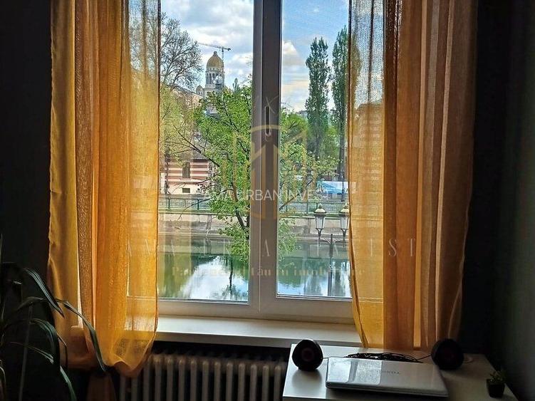 Piata Kogalniceanu 2 cam 48 mp 116000 eur - 5