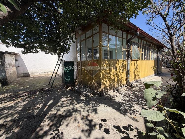 Casă cu teren 251 mp – zona Andronache, Strada Mențiunii - 18