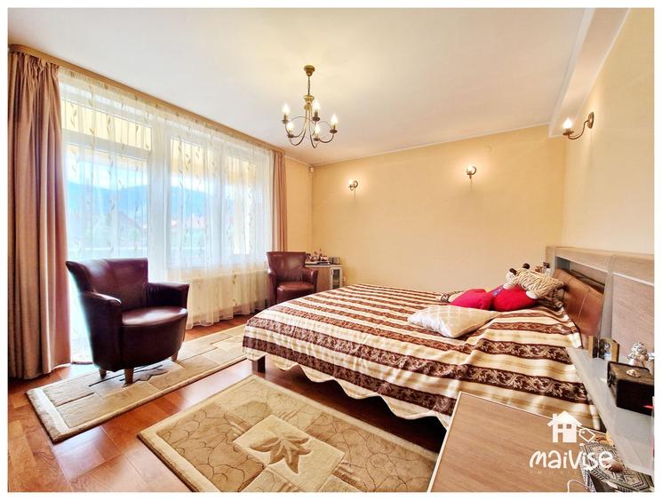 Vila superba cu garaj si  teren 1500 mp, Covasna