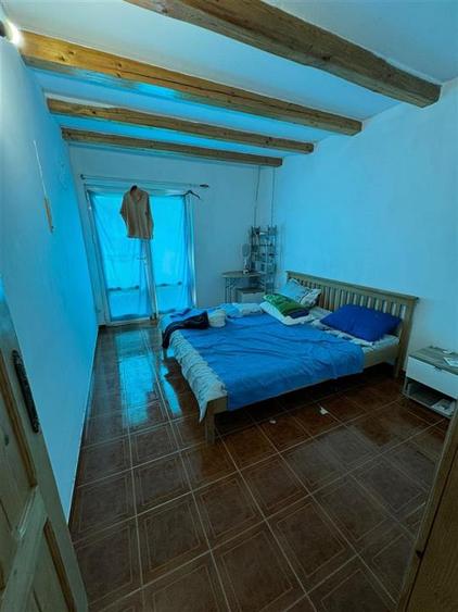 Casa demisol + parter de vanzare in Sat Vadu Rosca - Vulturu