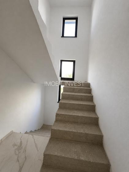 EXCLUSIVITATE|Casă individuală | 206 mp construiți | 800 mp teren - 8