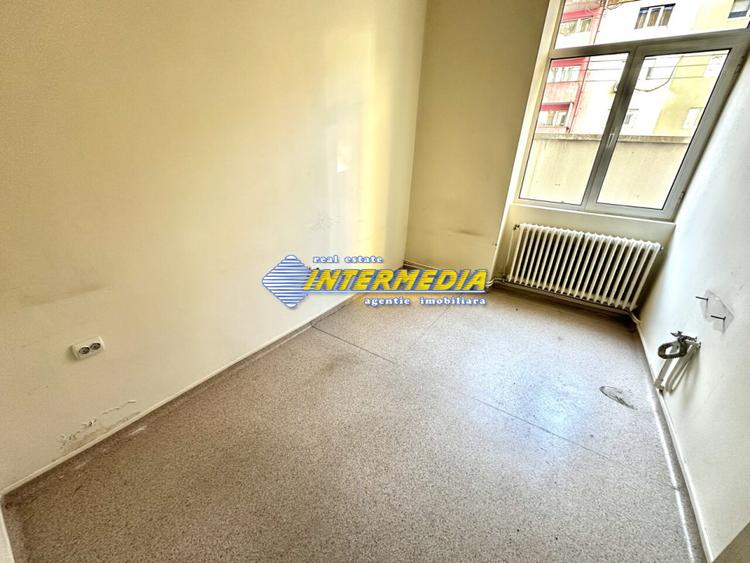 Spatiu Comercial I 328 mp I Cetate I Ideal Clinica I Birouri I Cabinete I