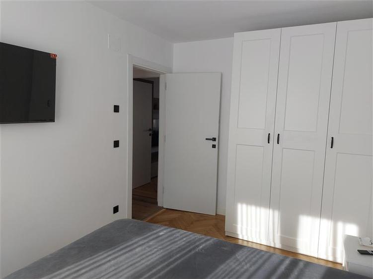APARTAMENT 2 CAMERE LUX, CENTRAL, LANGA TRIBUNAL