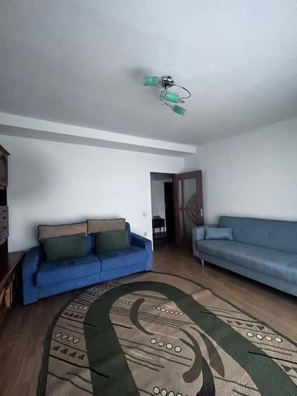 Apartamentd e o camera, zona Florilor/ FLORESTI