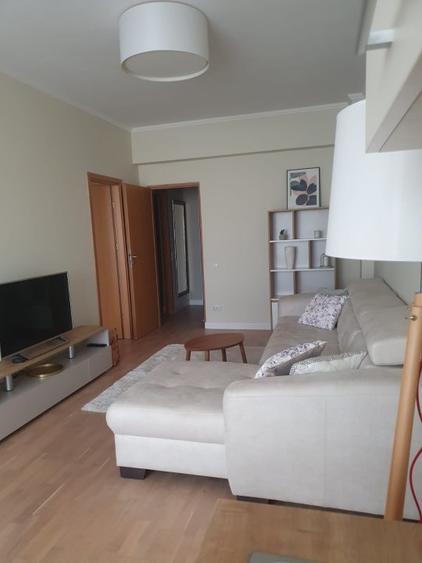 P.F. Ap. 2 camere, 55mp, impecabil, liniste, central, mobilat lux