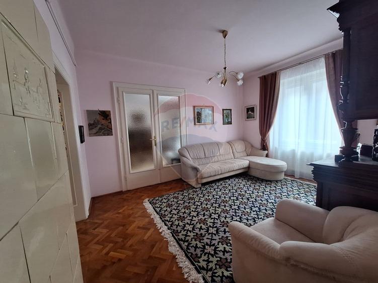 Apartament 4 camere , pet friendly,  cu parcare si curte, Ultracentral