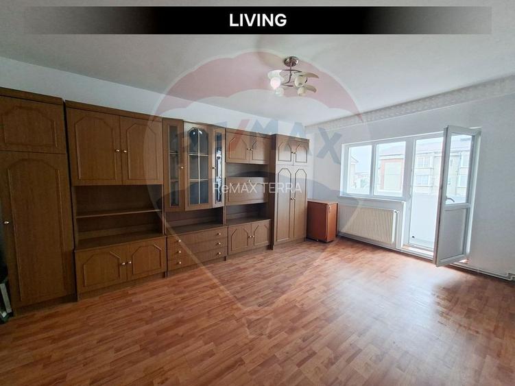 DE VANZARE Apartament decomandat cu 2 dormitoare - 64.500 euro - 2