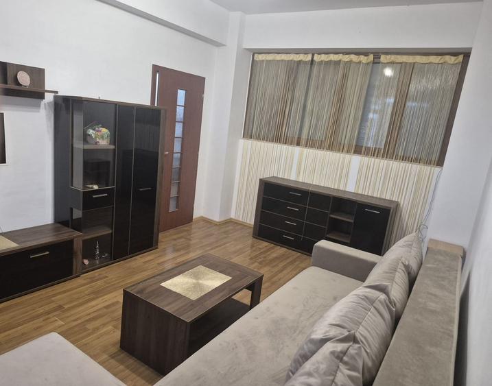 De inchiriat apartament cu 2 camere si loc de parcare, Cartierul Latin