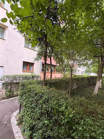 Oferta! Apartament 3 camere, decomandat, etaj 3/4, str Sitarului, Brasov - 17
